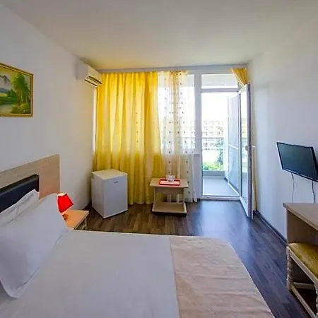 Hotel Apollo 3*