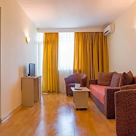 Apollo Hotel
