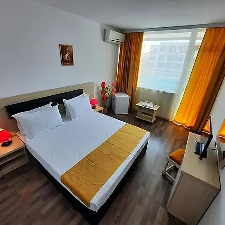 Apollo Hotel